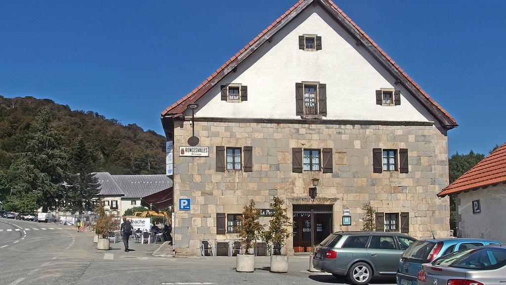 Posada De Roncesvalles Εξωτερικό φωτογραφία